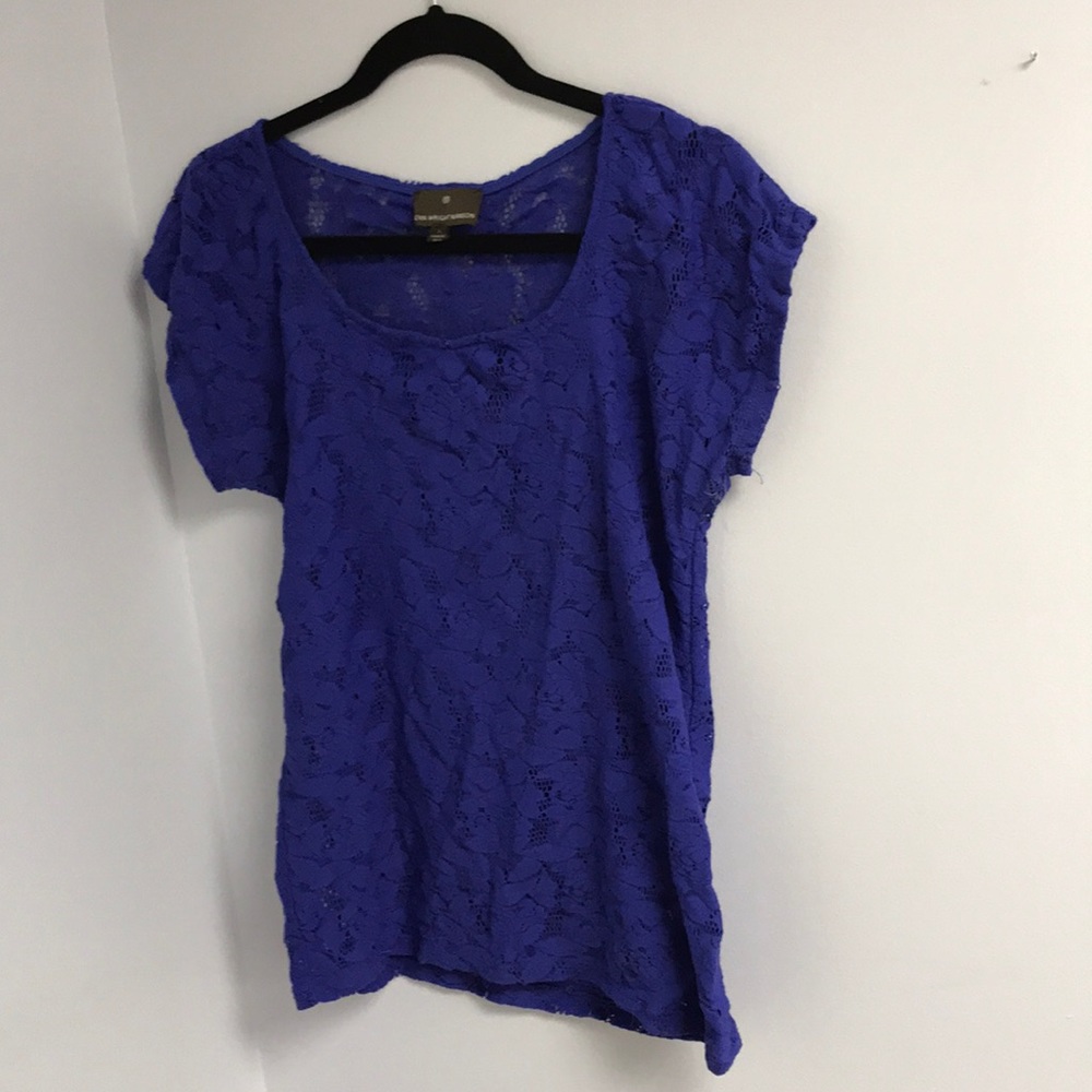 Short sleeve blue lace top